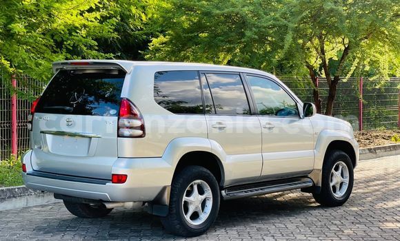 Nunua Imported Toyota Prado Fedha Gari ndani ya Dar es Salaam nchini Dar es Salaam Nunua Imported Toyota Prado Fedha Gari ndani ya Dar es Salaam nchini Dar es Salaam