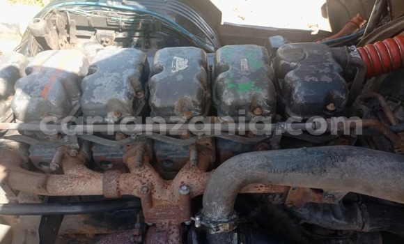 Nunua Imported Scania R420 Nyeusi Lori ndani ya Dar es Salaam nchini Dar es Salaam Nunua Imported Scania R420 Nyeusi Lori ndani ya Dar es Salaam nchini Dar es Salaam