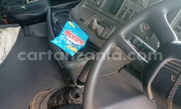 Nunua Imported Scania R420 Nyeusi Lori ndani ya Dar es Salaam nchini Dar es Salaam Nunua Imported Scania R420 Nyeusi Lori ndani ya Dar es Salaam nchini Dar es Salaam