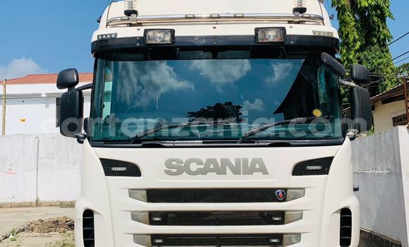 Nunua Imported Scania R420 Nyeupe Lori ndani ya Dar es Salaam nchini Dar es Salaam Nunua Imported Scania R420 Nyeupe Lori ndani ya Dar es Salaam nchini Dar es Salaam