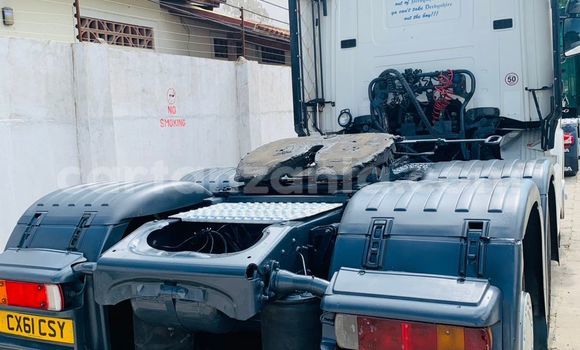 Nunua Imported Scania R420 Nyeupe Lori ndani ya Dar es Salaam nchini Dar es Salaam Nunua Imported Scania R420 Nyeupe Lori ndani ya Dar es Salaam nchini Dar es Salaam