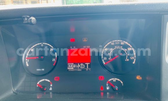 Nunua Imported Scania R420 Nyeupe Lori ndani ya Dar es Salaam nchini Dar es Salaam Nunua Imported Scania R420 Nyeupe Lori ndani ya Dar es Salaam nchini Dar es Salaam