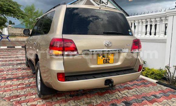 Nunua Ilio tumika Toyota Land Cruiser Nyingine Gari ndani ya Dar es Salaam nchini Dar es Salaam Nunua Ilio tumika Toyota Land Cruiser Nyingine Gari ndani ya Dar es Salaam nchini Dar es Salaam