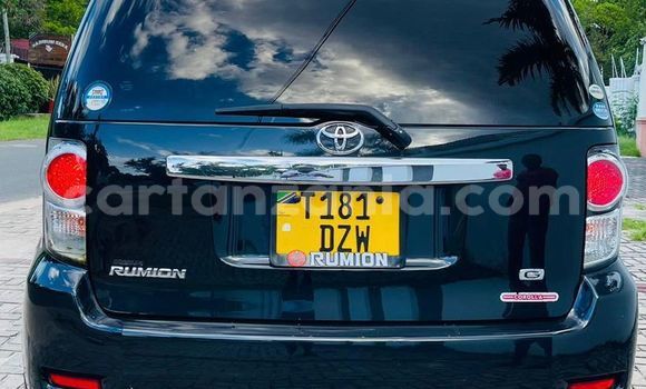 Nunua Ilio tumika Toyota Corolla Rumion Nyeusi Gari ndani ya Dar es Salaam nchini Dar es Salaam Nunua Ilio tumika Toyota Corolla Rumion Nyeusi Gari ndani ya Dar es Salaam nchini Dar es Salaam