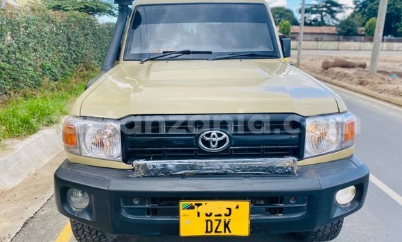 Nunua Ilio tumika Toyota Land Cruiser Nyingine Gari ndani ya Dar es Salaam nchini Dar es Salaam Nunua Ilio tumika Toyota Land Cruiser Nyingine Gari ndani ya Dar es Salaam nchini Dar es Salaam