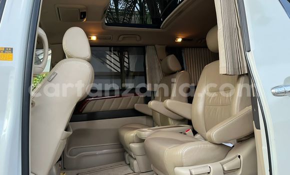 Nunua Ilio tumika Toyota Alphard Nyeupe Gari ndani ya Dar es Salaam nchini Dar es Salaam Nunua Ilio tumika Toyota Alphard Nyeupe Gari ndani ya Dar es Salaam nchini Dar es Salaam