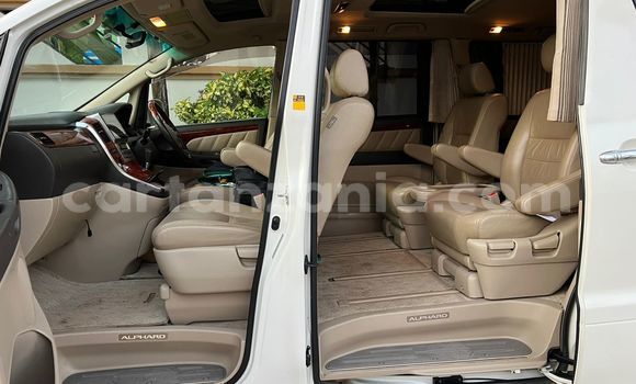 Nunua Ilio tumika Toyota Alphard Nyeupe Gari ndani ya Dar es Salaam nchini Dar es Salaam Nunua Ilio tumika Toyota Alphard Nyeupe Gari ndani ya Dar es Salaam nchini Dar es Salaam