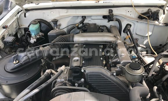 Buy Used Toyota Land Cruiser White Car in Dar es Salaam in Dar es Salaam Buy Used Toyota Land Cruiser White Car in Dar es Salaam in Dar es Salaam