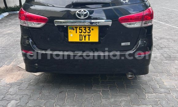 Nunua Ilio tumika Toyota Wish Nyeusi Gari ndani ya Dar es Salaam nchini Dar es Salaam
