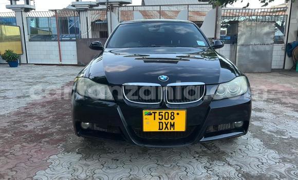 Nunua Imported BMW 3–Series Nyeusi Gari ndani ya Dar es Salaam nchini Dar es Salaam