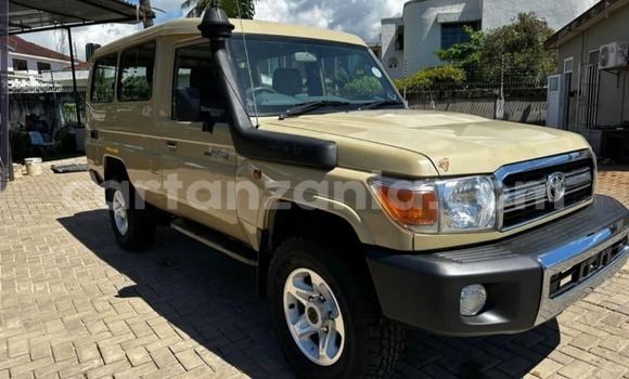Buy Used Toyota Land Cruiser Other Car in Dar es Salaam in Dar es Salaam Buy Used Toyota Land Cruiser Other Car in Dar es Salaam in Dar es Salaam