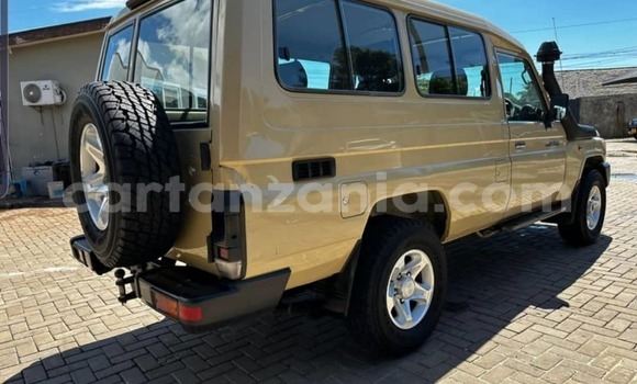 Buy Used Toyota Land Cruiser Other Car in Dar es Salaam in Dar es Salaam Buy Used Toyota Land Cruiser Other Car in Dar es Salaam in Dar es Salaam