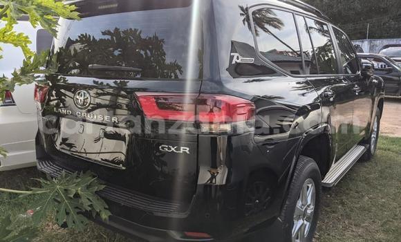 Buy New Toyota Land Cruiser Black Car in Dar es Salaam in Dar es Salaam Buy New Toyota Land Cruiser Black Car in Dar es Salaam in Dar es Salaam