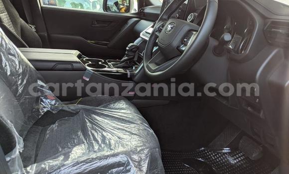 Buy New Toyota Land Cruiser Black Car in Dar es Salaam in Dar es Salaam Buy New Toyota Land Cruiser Black Car in Dar es Salaam in Dar es Salaam