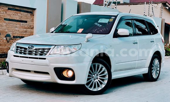 Nunua Imported Subaru Forester Nyeupe Gari ndani ya Dar es Salaam nchini Dar es Salaam Nunua Imported Subaru Forester Nyeupe Gari ndani ya Dar es Salaam nchini Dar es Salaam