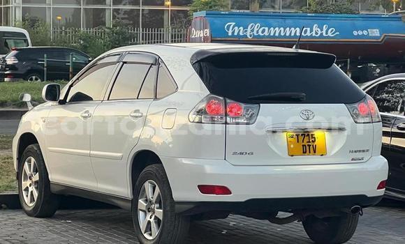 Buy Used Toyota Harrier White Car in Dar es Salaam in Dar es Salaam Buy Used Toyota Harrier White Car in Dar es Salaam in Dar es Salaam