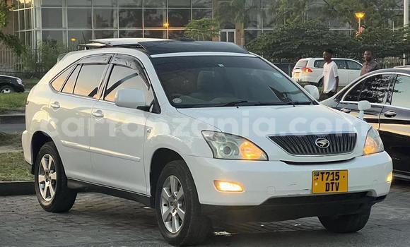 Buy Used Toyota Harrier White Car in Dar es Salaam in Dar es Salaam Buy Used Toyota Harrier White Car in Dar es Salaam in Dar es Salaam