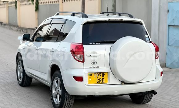 Buy Used Toyota RAV4 White Car in Dar es Salaam in Dar es Salaam Buy Used Toyota RAV4 White Car in Dar es Salaam in Dar es Salaam