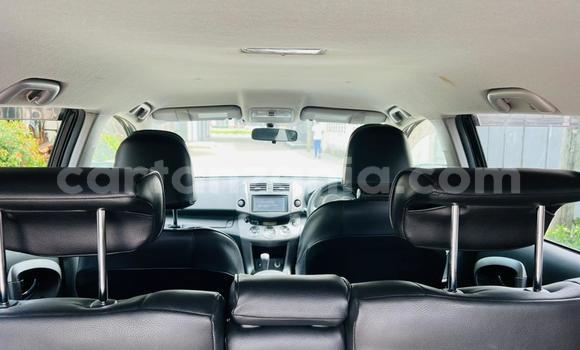 Nunua Imported Toyota Vanguard Nyeusi Gari ndani ya Dar es Salaam nchini Dar es Salaam Nunua Imported Toyota Vanguard Nyeusi Gari ndani ya Dar es Salaam nchini Dar es Salaam