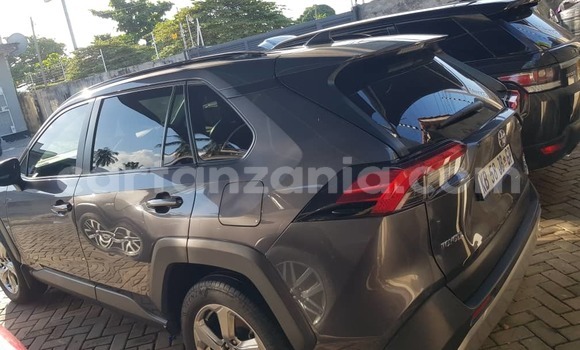 Buy Used Toyota RAV4 Other Car in Dar es Salaam in Dar es Salaam Buy Used Toyota RAV4 Other Car in Dar es Salaam in Dar es Salaam