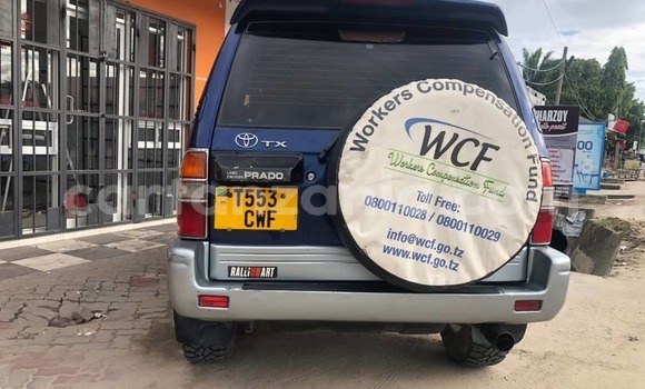 Nunua Ilio tumika Toyota Prado Bluu Gari ndani ya Dar es Salaam nchini Dar es Salaam Nunua Ilio tumika Toyota Prado Bluu Gari ndani ya Dar es Salaam nchini Dar es Salaam