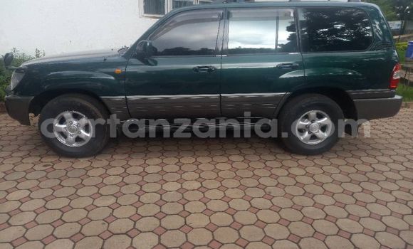 Buy Used Toyota Land Cruiser Green Car in Dar es Salaam in Dar es Salaam Buy Used Toyota Land Cruiser Green Car in Dar es Salaam in Dar es Salaam