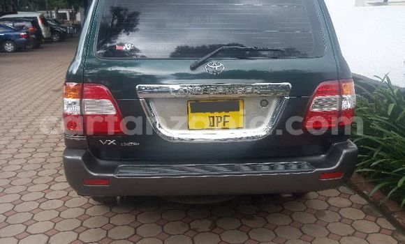 Buy Used Toyota Land Cruiser Green Car in Dar es Salaam in Dar es Salaam Buy Used Toyota Land Cruiser Green Car in Dar es Salaam in Dar es Salaam