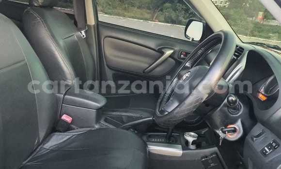 Buy Used Toyota RAV4 Green Car in Dar es Salaam in Dar es Salaam Buy Used Toyota RAV4 Green Car in Dar es Salaam in Dar es Salaam