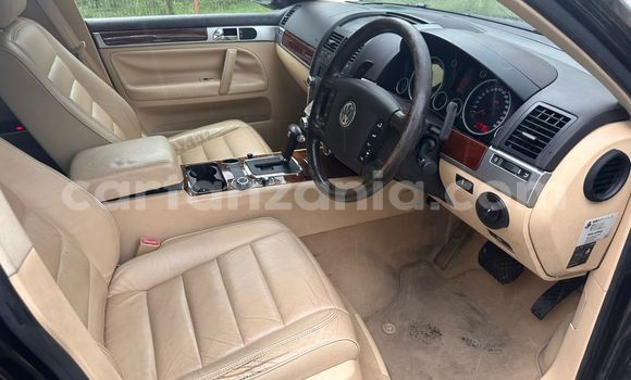 Nunua Imported Volkswagen Touareg Nyeusi Gari ndani ya Dar es Salaam nchini Dar es Salaam Nunua Imported Volkswagen Touareg Nyeusi Gari ndani ya Dar es Salaam nchini Dar es Salaam