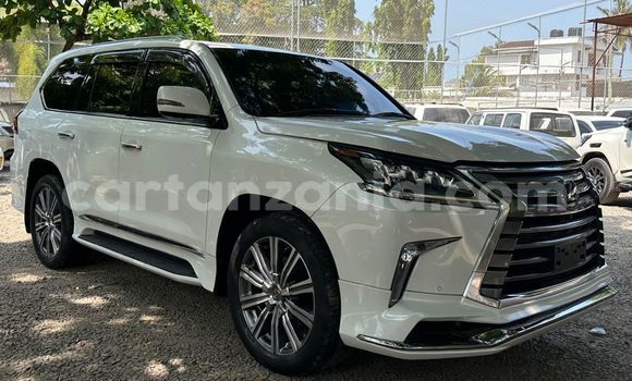 Nunua Ilio tumika Lexus LX 570 Nyeupe Gari ndani ya Dar es Salaam nchini Dar es Salaam Nunua Ilio tumika Lexus LX 570 Nyeupe Gari ndani ya Dar es Salaam nchini Dar es Salaam