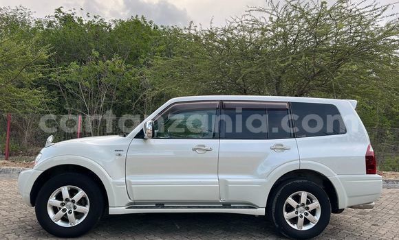 Nunua Imported Mitsubishi Pajero Nyeupe Gari ndani ya Dar es Salaam nchini Dar es Salaam Nunua Imported Mitsubishi Pajero Nyeupe Gari ndani ya Dar es Salaam nchini Dar es Salaam