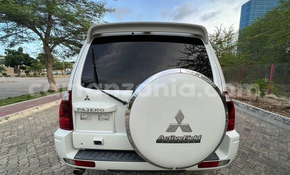 Nunua Imported Mitsubishi Pajero Nyeupe Gari ndani ya Dar es Salaam nchini Dar es Salaam Nunua Imported Mitsubishi Pajero Nyeupe Gari ndani ya Dar es Salaam nchini Dar es Salaam