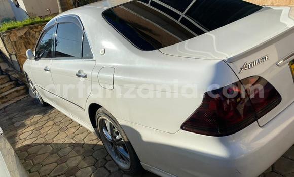 Buy Used Toyota Crown White Car in Dar es Salaam in Dar es Salaam Buy Used Toyota Crown White Car in Dar es Salaam in Dar es Salaam