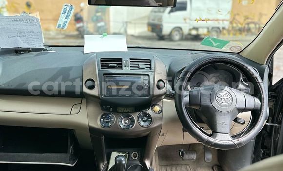 Nunua Imported Toyota Vanguard Nyeusi Gari ndani ya Dar es Salaam nchini Dar es Salaam Nunua Imported Toyota Vanguard Nyeusi Gari ndani ya Dar es Salaam nchini Dar es Salaam