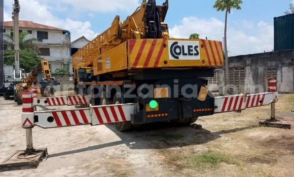 Nunua Ilio tumika Bedford CFS Nyingine Gari ndani ya Dar es Salaam nchini Dar es Salaam Nunua Ilio tumika Bedford CFS Nyingine Gari ndani ya Dar es Salaam nchini Dar es Salaam