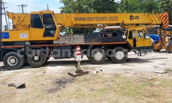 Nunua Ilio tumika Bedford CFS Nyingine Gari ndani ya Dar es Salaam nchini Dar es Salaam Nunua Ilio tumika Bedford CFS Nyingine Gari ndani ya Dar es Salaam nchini Dar es Salaam