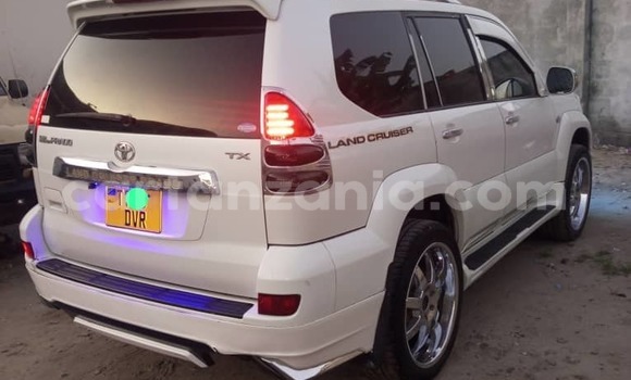 Nunua Ilio tumika Toyota Land Cruiser Prado Nyingine Gari ndani ya Dar es Salaam nchini Dar es Salaam Nunua Ilio tumika Toyota Land Cruiser Prado Nyingine Gari ndani ya Dar es Salaam nchini Dar es Salaam