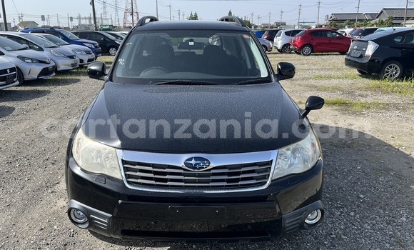 Nunua Imported Subaru Forester Nyeusi Gari ndani ya Dar es Salaam nchini Dar es Salaam