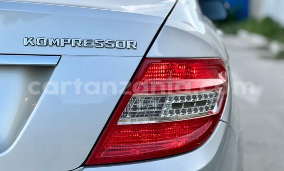 Nunua Ilio tumika Mercedes-Benz C-Classe Fedha Gari ndani ya Dar es Salaam nchini Dar es Salaam Nunua Ilio tumika Mercedes-Benz C-Classe Fedha Gari ndani ya Dar es Salaam nchini Dar es Salaam