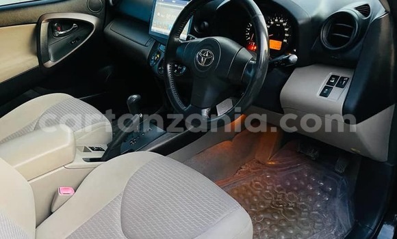 Buy Used Toyota Vanguard Black Car in Dar es Salaam in Dar es Salaam Buy Used Toyota Vanguard Black Car in Dar es Salaam in Dar es Salaam
