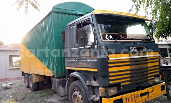 Buy Used Scania 380 Other Truck in Dar es Salaam in Dar es Salaam Buy Used Scania 380 Other Truck in Dar es Salaam in Dar es Salaam
