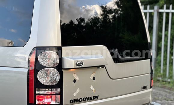 Nunua Imported Land Rover Discovery Fedha Gari ndani ya Dar es Salaam nchini Dar es Salaam Nunua Imported Land Rover Discovery Fedha Gari ndani ya Dar es Salaam nchini Dar es Salaam