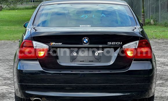 Nunua Imported BMW 3–Series Nyeusi Gari ndani ya Dar es Salaam nchini Dar es Salaam Nunua Imported BMW 3–Series Nyeusi Gari ndani ya Dar es Salaam nchini Dar es Salaam