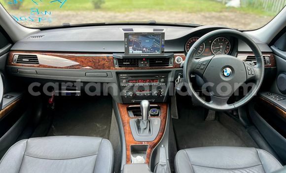 Nunua Imported BMW 3–Series Nyeusi Gari ndani ya Dar es Salaam nchini Dar es Salaam Nunua Imported BMW 3–Series Nyeusi Gari ndani ya Dar es Salaam nchini Dar es Salaam