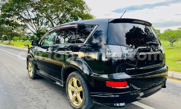Nunua Imported Mitsubishi Outlander Nyeusi Gari ndani ya Dar es Salaam nchini Dar es Salaam Nunua Imported Mitsubishi Outlander Nyeusi Gari ndani ya Dar es Salaam nchini Dar es Salaam