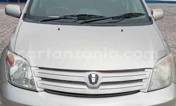 Nunua Imported Toyota IST Nyingine Gari ndani ya Dar es Salaam nchini Dar es Salaam Nunua Imported Toyota IST Nyingine Gari ndani ya Dar es Salaam nchini Dar es Salaam