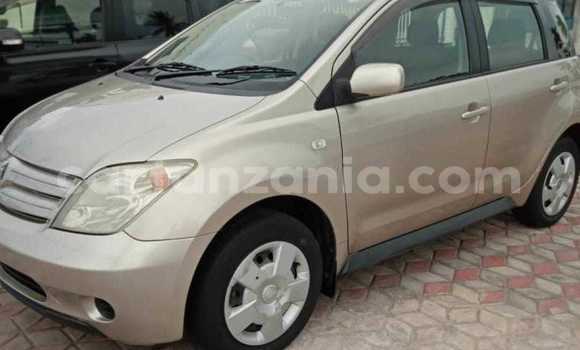 Buy Import Toyota IST Other Car in Dar es Salaam in Dar es Salaam Buy Import Toyota IST Other Car in Dar es Salaam in Dar es Salaam