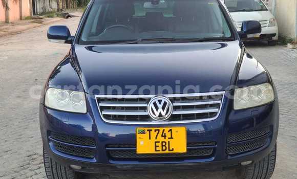 Buy Used Volkswagen Touareg Blue Car in Dar es Salaam in Dar es Salaam