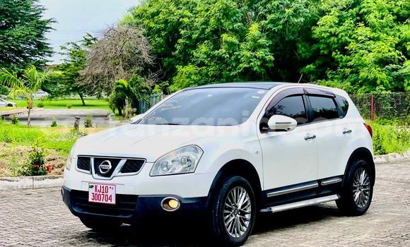 Buy Import Nissan Dualis White Car in Dar es Salaam in Dar es Salaam Buy Import Nissan Dualis White Car in Dar es Salaam in Dar es Salaam