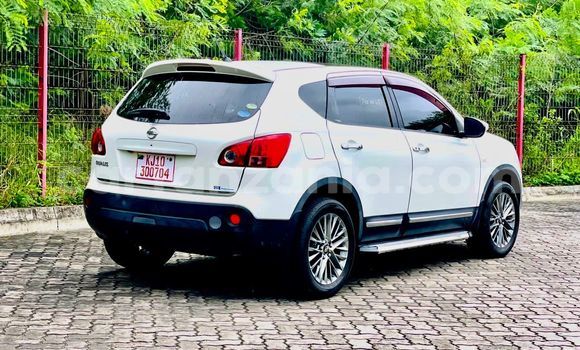 Buy Import Nissan Dualis White Car in Dar es Salaam in Dar es Salaam Buy Import Nissan Dualis White Car in Dar es Salaam in Dar es Salaam